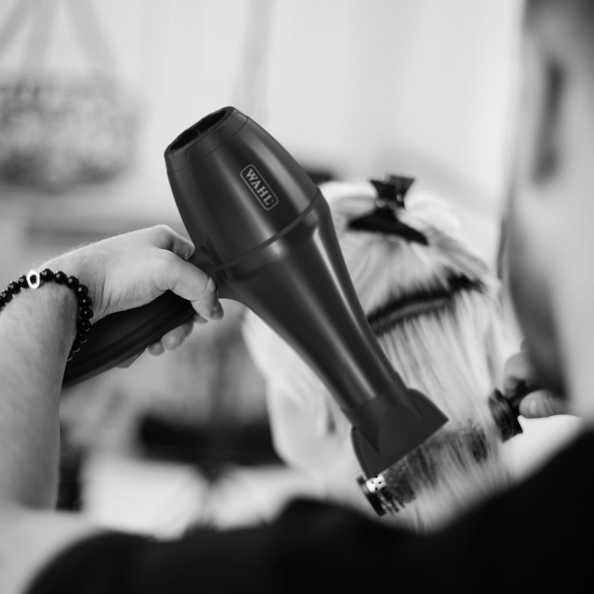 Wahl Ionic 2000w Hairdryer - Black